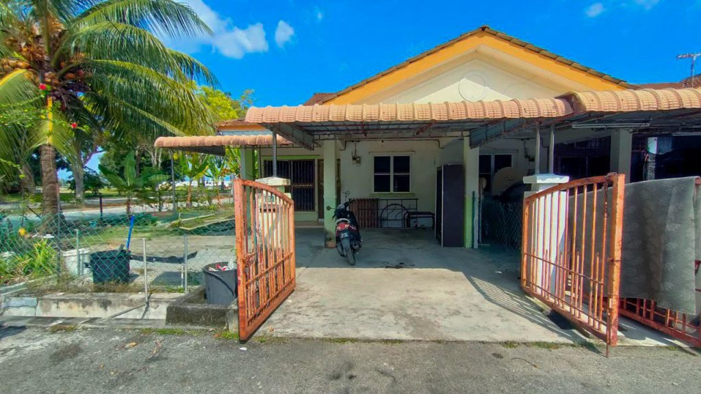 Corner Lot di SIDEC Seri Iskandar Perak