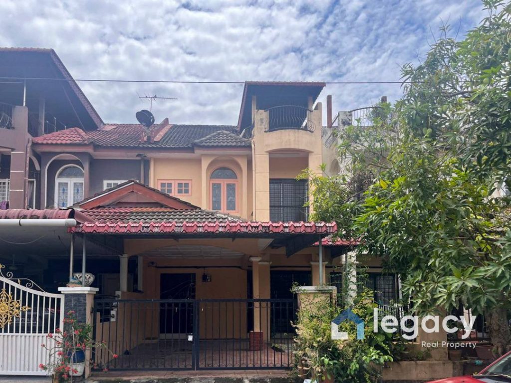 RUMAH DUA TINGKAT SETENGAH UNTUK DIJUAL DI TAMAN RAPAT PERDANA, IPOH