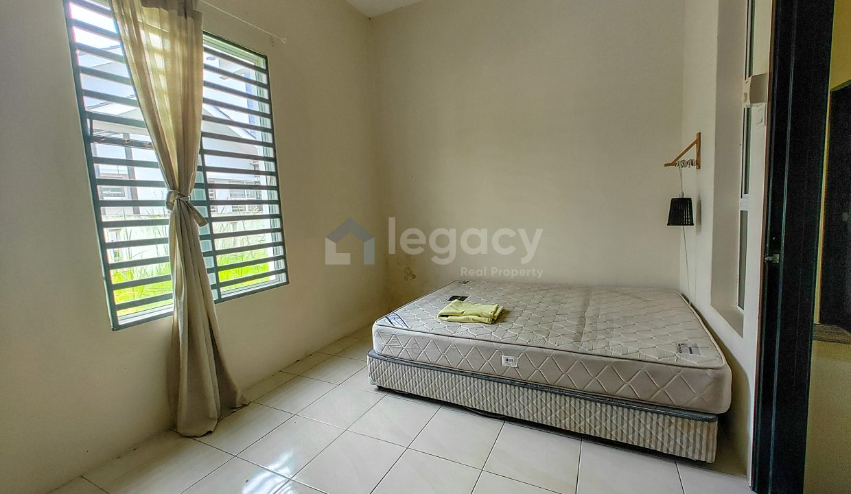 Semi_D_Puncak_Iskandar_Seri_Iskandar_Perak_17