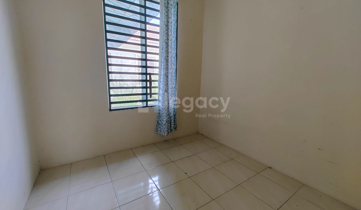 Semi_D_Puncak_Iskandar_Seri_Iskandar_Perak_20