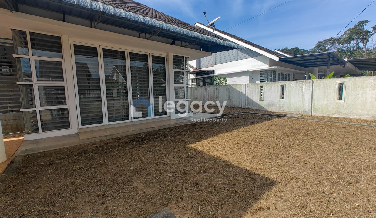 Semi_D_Puncak_Iskandar_Seri_Iskandar_Perak_34