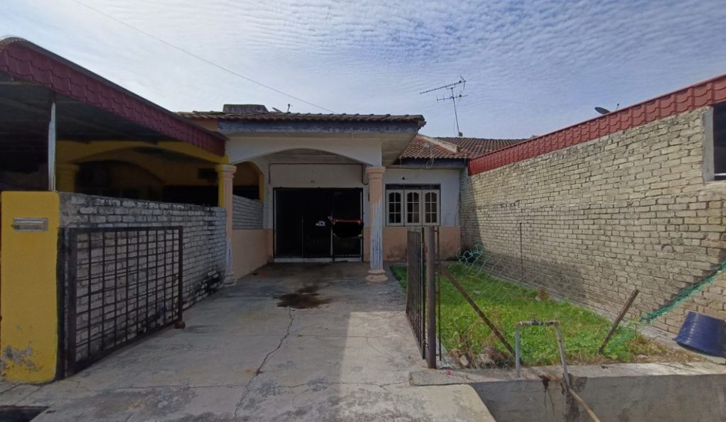 RUMAH MURAH DI AYER TAWAR UNTUK DIJUAL RM140,000