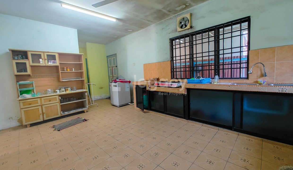 Banglo_Desa_Changkat_Batu_Gajah_Aidi_16