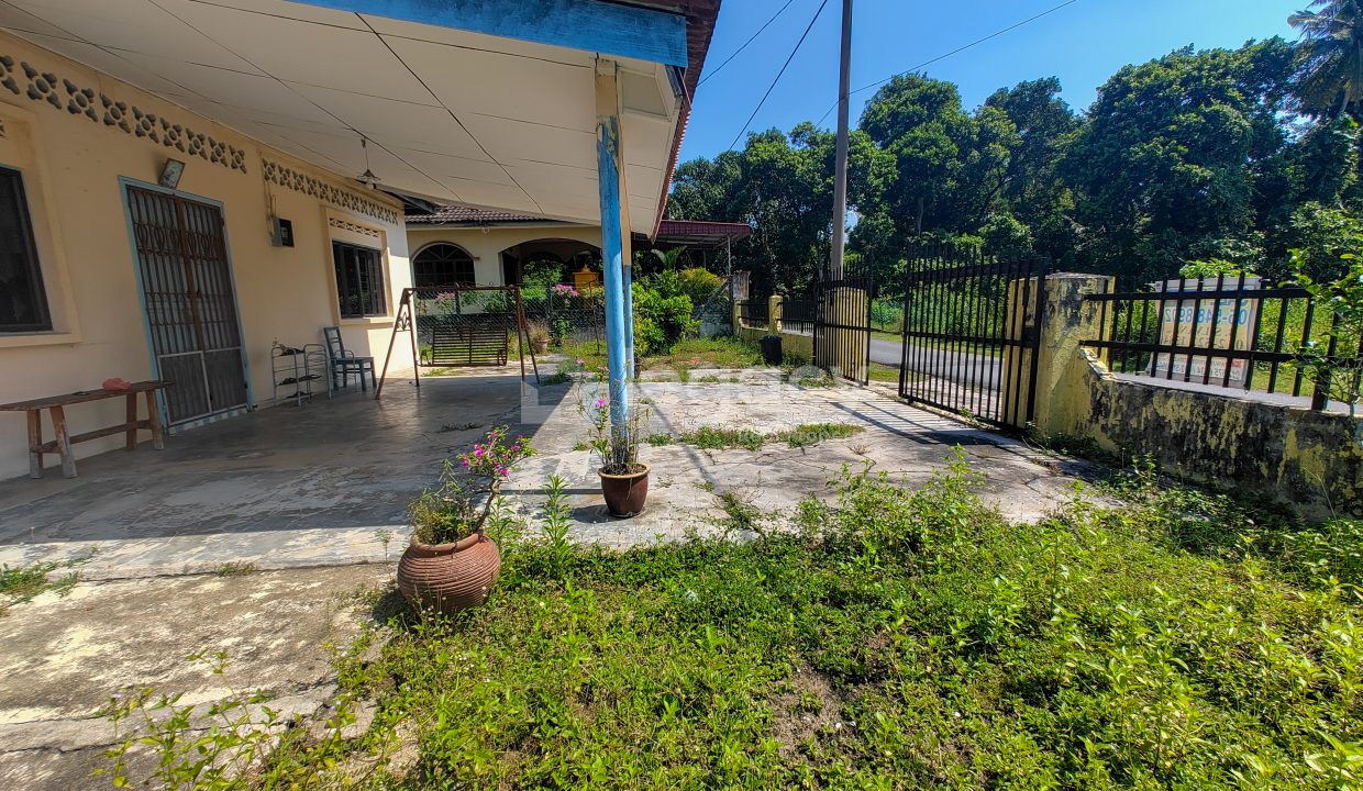 Banglo_Desa_Changkat_Batu_Gajah_Aidi_4